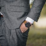 jak się ubrać elegancko ale na luzie mężczyzna