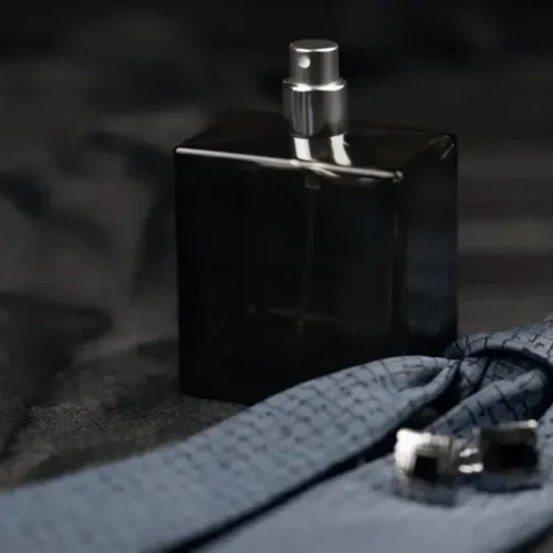 Perfumy Tom Ford jako prezent: Propozycje dla miłośników luksusowych zapachów i wyszukanego gustu