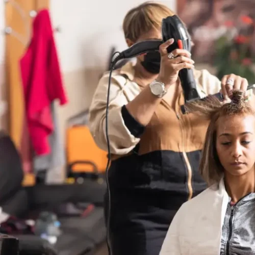 Co zrobić, gdy fryzjer nie spełnia oczekiwań?